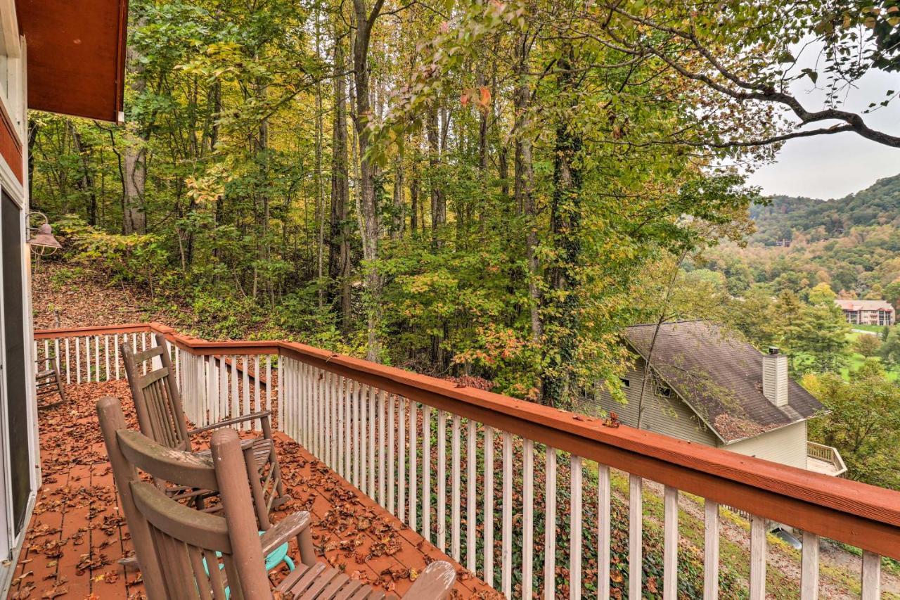 Rustic Red Cabin With Deck In Maggie Valley Club! Villa ภายนอก รูปภาพ